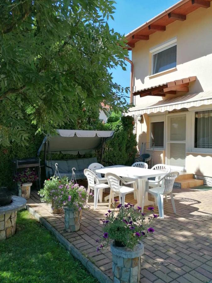Rose Vip Apartman Villa Hajdúszoboszló Eksteriør bilde